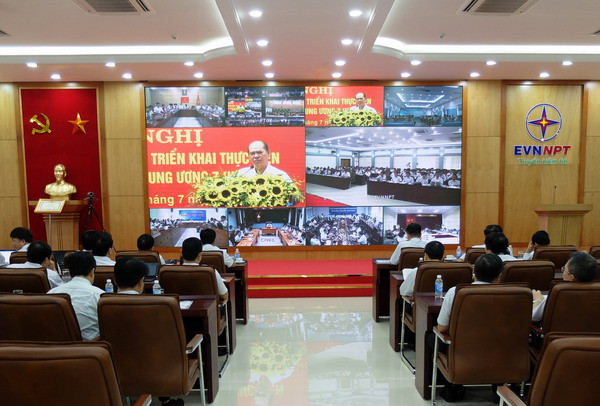 Hội nghị học tập nghị quyết trung ương 7 khóa XII tại EVNNPT. Hội nghị học tập nghị quyết trung ương 7 khóa XII tại EVNNPT.