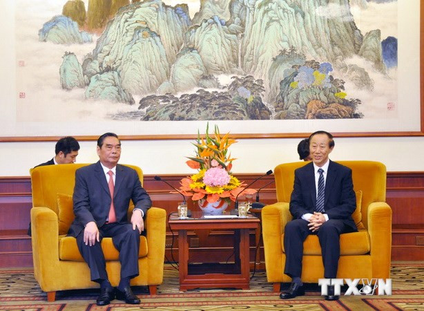 Đặc phái viên Lê Hồng Anh tiếp ông Vương Gia Thụy, Trưởng Ban Liên lạc Đối ngoại Trung ương, Phó Chủ tịch Chính Hiệp Toàn Quốc Trung Quốc. Ảnh: TTXVN. Đặc phái viên Lê Hồng Anh tiếp ông Vương Gia Thụy, Trưởng Ban Liên lạc Đối ngoại Trung ương, Phó Chủ tịch Chính Hiệp Toàn Quốc Trung Quốc. Ảnh: TTXVN.