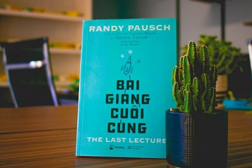 Cuốn sách Bài giảng cuối cùng (Ảnh: tác giả cung cấp). Cuốn sách Bài giảng cuối cùng (Ảnh: tác giả cung cấp).