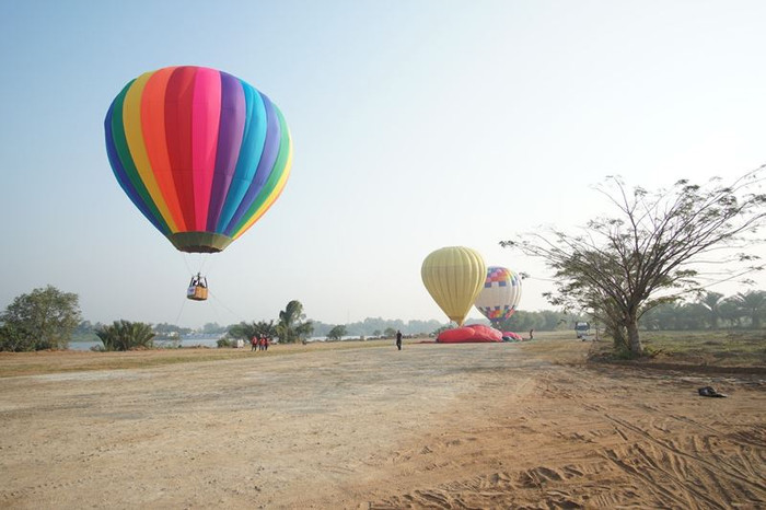 Liên hoan diều nghệ thuật tại Long An. Liên hoan diều nghệ thuật tại Long An.