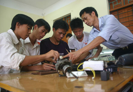 Quan điểm của Đề án là trong xã hội học tập, mọi cá nhân có trách nhiệm học tập thường xuyên, suốt đời, tận dụng mọi cơ hội học tập để làm người công dân tốt.