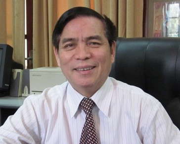 Ông Hoàng Thế Liên - Thứ trưởng Bộ Tư Pháp: Dự thảo sửa đổi Hiến pháp lần này đề cao quyền làm chủ trực tiếp của nhân dân, quy định quyền lập hội để nhân dân tham gia kiếm soát quyền lực nhà nước.