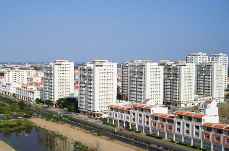 Giá nhà đất vẫn còn rất cao so với khả năng của hàng triệu người dân. Ảnh minh họa, nguồn internet. Giá nhà đất vẫn còn rất cao so với khả năng của hàng triệu người dân. Ảnh minh họa, nguồn internet.