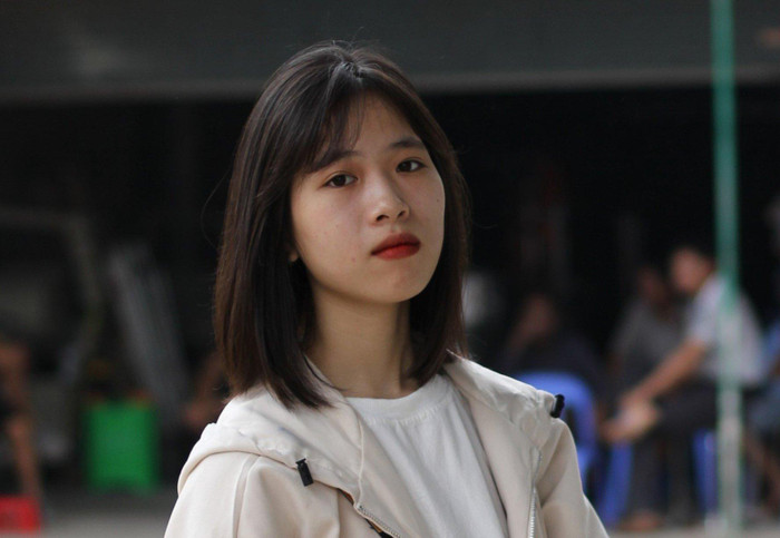 Sinh viên Vũ Thu Huyền K16TKĐ - Đại học Nguyễn Trãi, giành giải Bạc cuộc thi “Giải thưởng thiết kế quốc tế Busan 2021”.