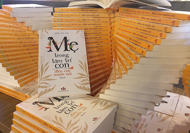 Cuốn sách Mẹ trong tâm trí con (Ảnh: An Nhiên).