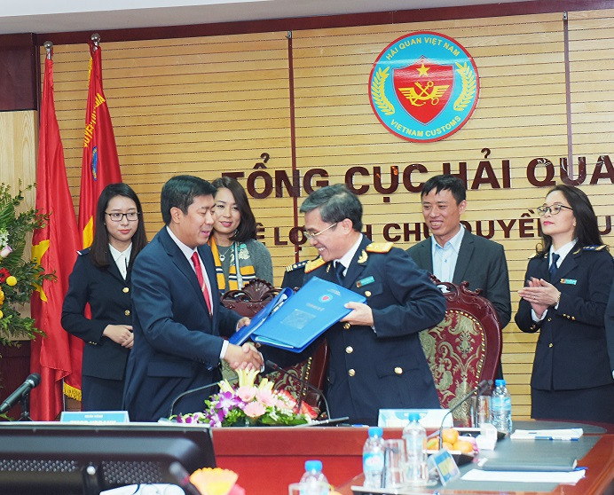 HDBank và Tổng cục Hải quan hợp tác triển khai dịch vụ nộp thuế hải quan điện tử 24/7.