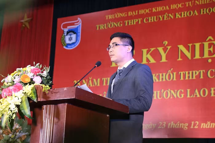 Ông Vi Anh Tuấn, Phó Hiệu trưởng Trường trung học phổ thông chuyên Khoa học Tự nhiên.