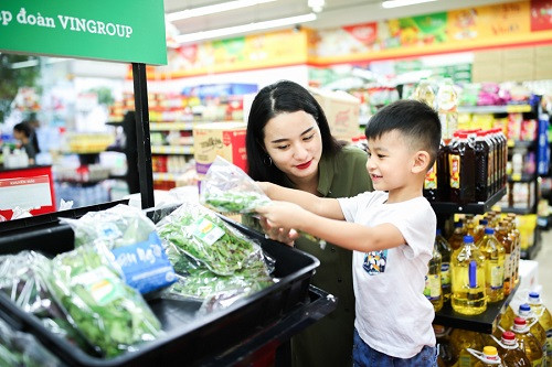 Chương trình dành riêng cho khách đăng ký tại 1.000 cửa hàng VinMart+ trên toàn quốc. Chương trình dành riêng cho khách đăng ký tại 1.000 cửa hàng VinMart+ trên toàn quốc.