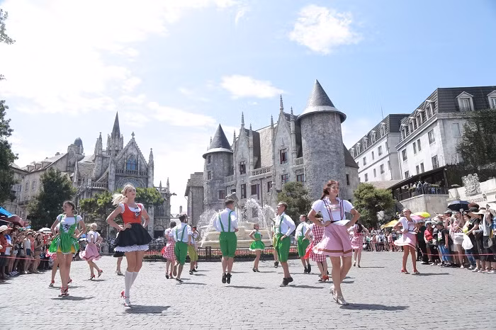 Sau 10 sau đỉnh Bà Nà đã trở thành khu nghỉ dưỡng Sun World Ba Na Hills đẳng cấp.