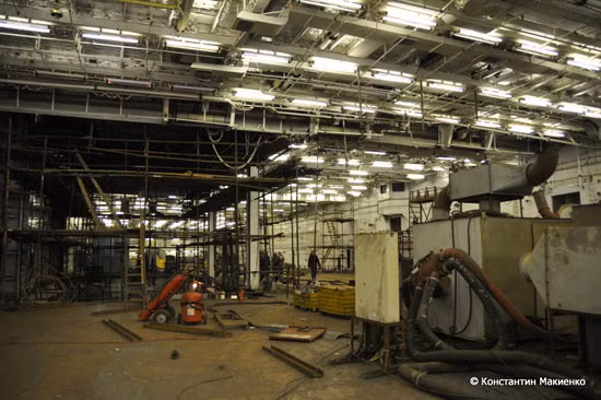 Ảnh tàu sân bay Ấn Độ tại xưởng đóng tàu