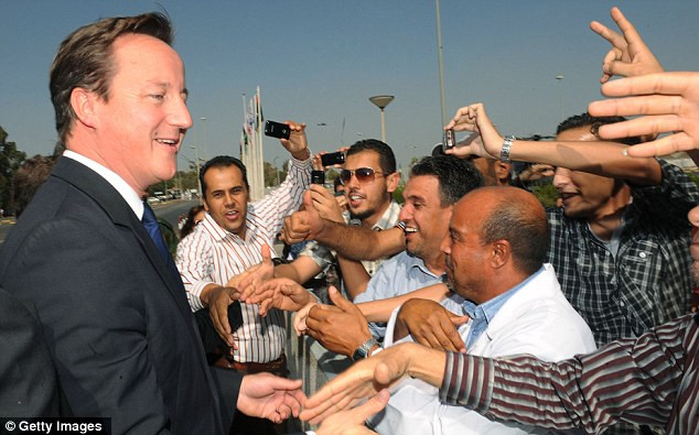 Tổng thống Sarkozy, về phần mình, nhấn mạnh các vấn đề có liên quan tới việc phân bổ các hợp đồng sản xuất và xuất khẩu dầu Libya không phải là mục đích tiên quyết của Pháp. Theo ông, NATO tham gia vào cuộc chiến không phải vì dầu mỏ, mà vì thực tế là các cuộc cách mạng chống lại chế độ Gaddafi là đúng đắn và cần được hỗ trợ. Tổng thống Sarkozy, về phần mình, nhấn mạnh các vấn đề có liên quan tới việc phân bổ các hợp đồng sản xuất và xuất khẩu dầu Libya không phải là mục đích tiên quyết của Pháp. Theo ông, NATO tham gia vào cuộc chiến không phải vì dầu mỏ, mà vì thực tế là các cuộc cách mạng chống lại chế độ Gaddafi là đúng đắn và cần được hỗ trợ.