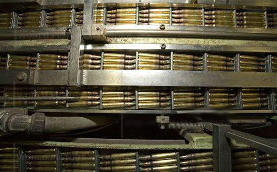 Bên trong nhà máy sản xuất đạn của Mỹ