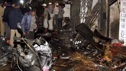 Hiện trường một vụ đánh bom khủng bố tại Ấn Độ