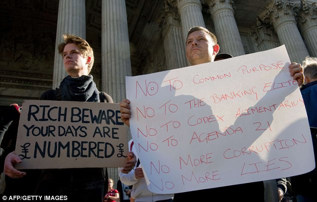 Cảnh biểu tình hôm 15/10 tại London Cảnh biểu tình hôm 15/10 tại London