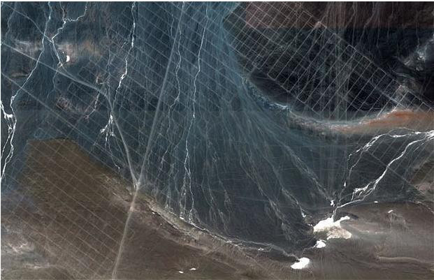 Hình ảnh thu nhỏ của lưới điện khổng lồ. Hình ảnh thu nhỏ của lưới điện khổng lồ.