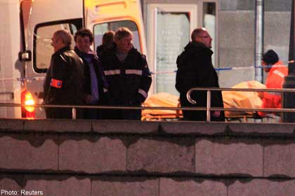 Cảnh sát tìm thấy thi thể của một phụ nữ tại nhà Nordine Amrani. Ảnh AFP Cảnh sát tìm thấy thi thể của một phụ nữ tại nhà Nordine Amrani. Ảnh AFP