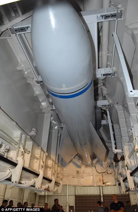 Boeing sẽ giao 8 quả bom siêu trọng Big Blu cho Bộ tư lệnh không quân tấn công toàn cầu Mỹ theo dự án 32 triệu USD