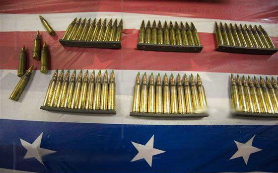 Bên trong nhà máy sản xuất đạn của Mỹ