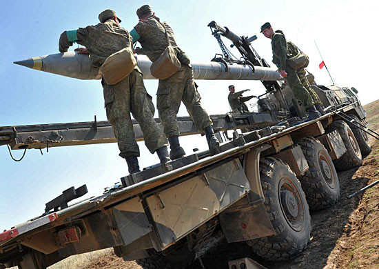 Vũ khí Nga (ảnh minh họa) Vũ khí Nga (ảnh minh họa)