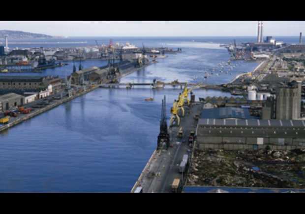 Ireland là một nền kinh tế nhỏ nhưng hiện đại Ireland là một nền kinh tế nhỏ nhưng hiện đại