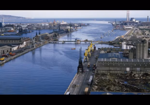 Ireland là một nền kinh tế nhỏ nhưng hiện đại