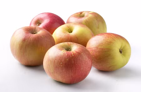 Táo, chứ không phải café, giúp bạn tỉnh táo hơn khi thức giấc vào buổi sáng.