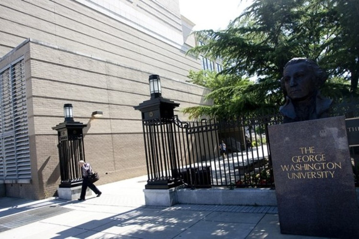 2. George Washington University School of Medicine and Health Sciences Thứ hạng trên BXH các trường y tốt nhất nước Mỹ: 60 Số thí sinh ứng tuyển: 10.588 Số thí sinh trúng tuyển: 328 Tỉ lệ thí sinh được nhận: 3,1% 2. George Washington University School of Medicine and Health Sciences Thứ hạng trên BXH các trường y tốt nhất nước Mỹ: 60 Số thí sinh ứng tuyển: 10.588 Số thí sinh trúng tuyển: 328 Tỉ lệ thí sinh được nhận: 3,1%