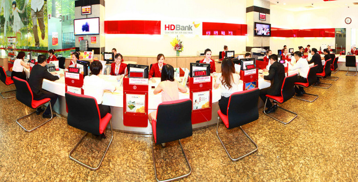 HDBank áp dụng chính sách miễn giảm phí chuyển tiền cho doanh nghiệp và khách hàng cá nhân. HDBank áp dụng chính sách miễn giảm phí chuyển tiền cho doanh nghiệp và khách hàng cá nhân.