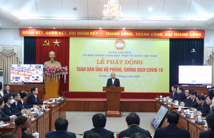 Thủ tướng Nguyễn Xuân Phúc phát biểu tại buổi lễ phát động. Thủ tướng Nguyễn Xuân Phúc phát biểu tại buổi lễ phát động.