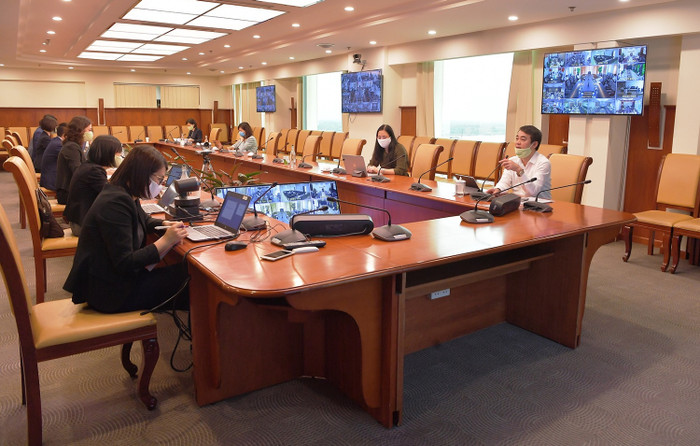 Ông Nghiêm Xuân Thành – Ủy viên Ban chấp hành Đảng bộ Khối Doanh nghiệp trung ương, Bí thư Đảng ủy, Chủ tịch Hội đồng quản trị Vietcombank phát biểu chỉ đạo tại hội nghị. Ông Nghiêm Xuân Thành – Ủy viên Ban chấp hành Đảng bộ Khối Doanh nghiệp trung ương, Bí thư Đảng ủy, Chủ tịch Hội đồng quản trị Vietcombank phát biểu chỉ đạo tại hội nghị.