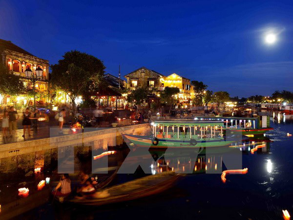 Để xây dựng được thương hiệu du lịch như ngày nay, Quảng Nam đã phải có sự chuẩn bị từ gần 20 năm trước. ảnh: TTXVN. Để xây dựng được thương hiệu du lịch như ngày nay, Quảng Nam đã phải có sự chuẩn bị từ gần 20 năm trước. ảnh: TTXVN.