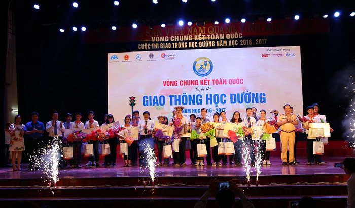 Cuộc thi thu hút được đông đảo thí sinh tham gia nhất trong các cuộc thi tìm hiểu pháp luật an toàn giao thông đã được tổ chức từ trước tới nay.