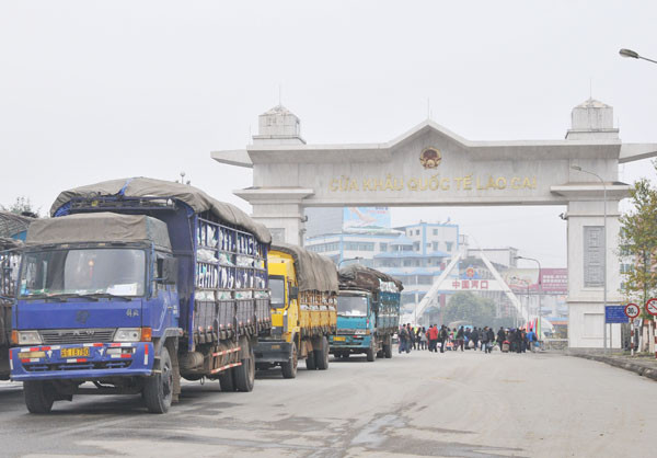 Xây dựng khu kinh tế cửa khẩu Lào Cai trở thành Trung tâm giao thương của khu vực ASEAN và vùng Tây Nam - Trung Quốc; là khu vực có vị trí quan trọng về an ninh quốc phòng của Quốc gia. ảnh: Báo Lào Cai.