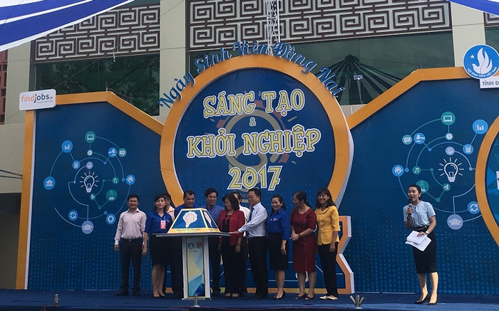 Masan Nutri-Science đồng hành cùng “Ngày sinh viên Đồng Nai sáng tạo, khởi nghiệp 2017”. Masan Nutri-Science đồng hành cùng “Ngày sinh viên Đồng Nai sáng tạo, khởi nghiệp 2017”.