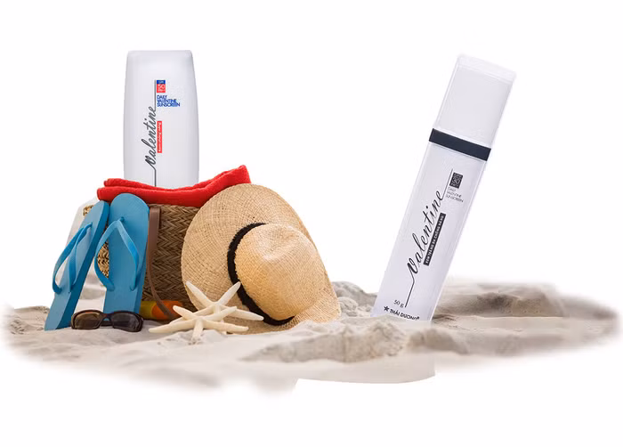 Kem chống nắng trắng da Valentine tạo thành lớp bảo vệ da bạn trước ánh nắng mặt trời.