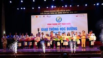 Trao giải cuộc thi "Giao thông học đường" năm học 2017-2018 ảnh 2