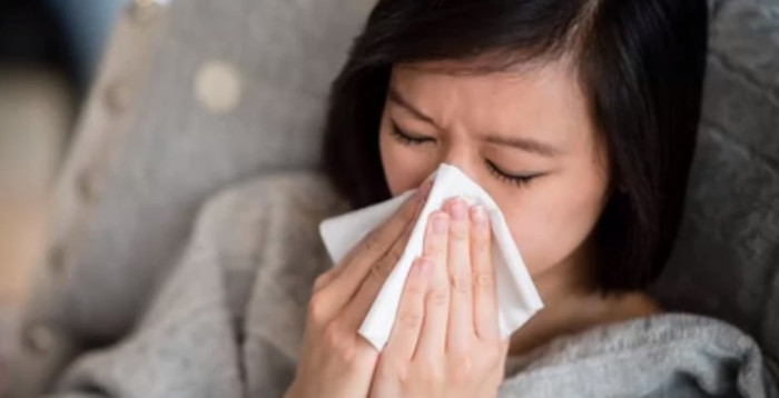 Bệnh cúm gây ra mệt mỏi kéo dài và có thể lây lan rất nhanh sang những người xung quanh. ảnh: HEALTH MAGAZINE Bệnh cúm gây ra mệt mỏi kéo dài và có thể lây lan rất nhanh sang những người xung quanh. ảnh: HEALTH MAGAZINE