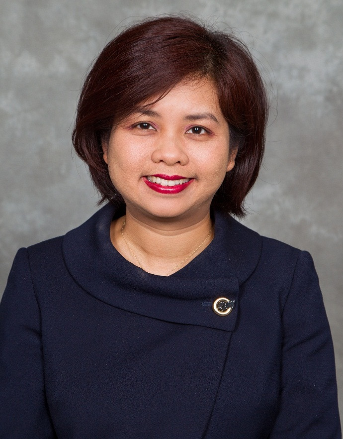 Ths. Lê Tuệ Minh: Khi chương trình của nhà trường chưa thực sự mang lại cho các em một nền giáo dục toàn diện thì làm sao có thể đánh giá các em về những thứ các em không được dạy? Ths. Lê Tuệ Minh: Khi chương trình của nhà trường chưa thực sự mang lại cho các em một nền giáo dục toàn diện thì làm sao có thể đánh giá các em về những thứ các em không được dạy?