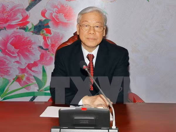 Tổng Bí thư Nguyễn Phú Trọng điện đàm trực tiếp với Tổng Bí thư, Chủ tịch nước Trung Quốc Tập Cận Bình. Ảnh: TTXVN.