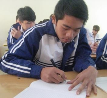 Đây là phần thưởng xứng đáng cho hành động dũng cảm của học sinh Phạm Thanh Sơn Đây là phần thưởng xứng đáng cho hành động dũng cảm của học sinh Phạm Thanh Sơn