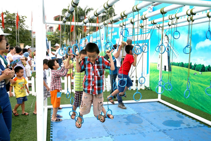 Cô Gái Hà Lan cung cấp cho bé dưỡng chất để vận động mỗi ngày. Cô Gái Hà Lan cung cấp cho bé dưỡng chất để vận động mỗi ngày.