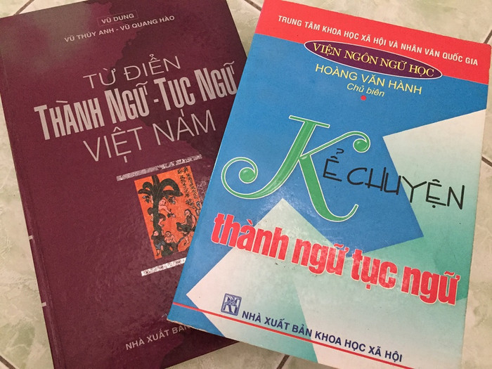 Sách về thành ngữ - tục ngữ (Ảnh: tác giả cung cấp). Sách về thành ngữ - tục ngữ (Ảnh: tác giả cung cấp).