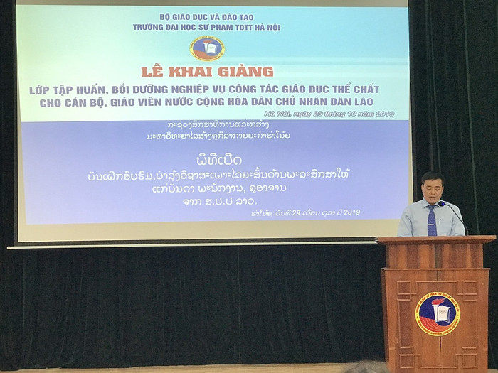 Tiến sĩ Nguyễn Duy Quyết - Hiệu trưởng Trường đại học Sư phạm thể dục thể thao Hà Nội phát biểu tại Lễ khai giảng. Ảnh: Minh Thủy. Tiến sĩ Nguyễn Duy Quyết - Hiệu trưởng Trường đại học Sư phạm thể dục thể thao Hà Nội phát biểu tại Lễ khai giảng. Ảnh: Minh Thủy.