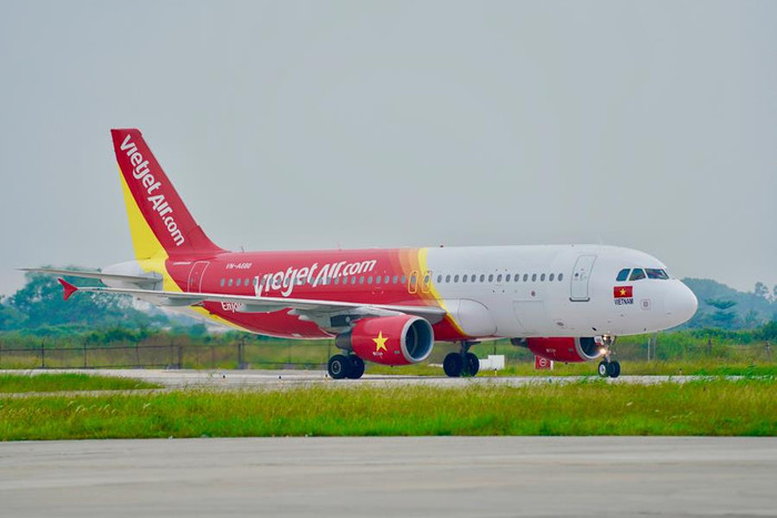 Chịu ảnh hưởng của bão Faxai một số chuyến bay của Vietjet thay đổi thời gian khởi hành. Chịu ảnh hưởng của bão Faxai một số chuyến bay của Vietjet thay đổi thời gian khởi hành.