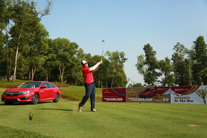 Golf thủ tham gia BRG Golf Hà Nội Festival 2018. Golf thủ tham gia BRG Golf Hà Nội Festival 2018.