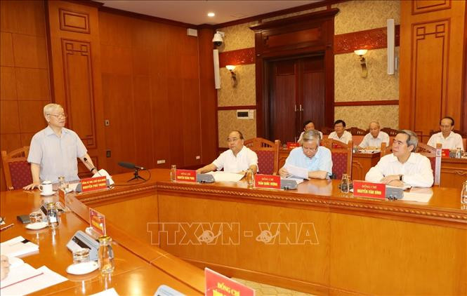 Tổng Bí thư, Chủ tịch nước Nguyễn Phú Trọng, Trưởng Tiểu ban Văn kiện Đại hội XIII của Đảng phát biểu chỉ đạo cuộc họp. Ảnh: Trí Dũng/TTXVN