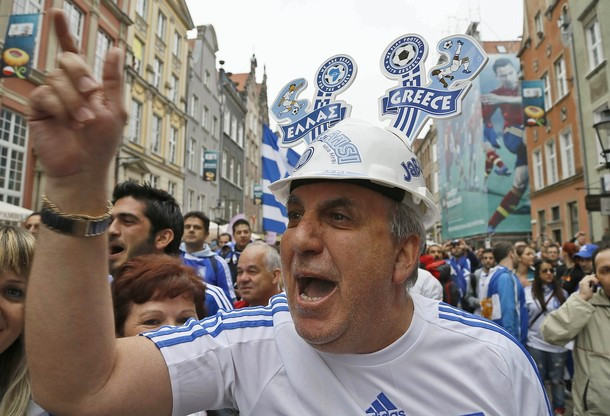 Sắc màu CĐV Đức, Hy Lạp.