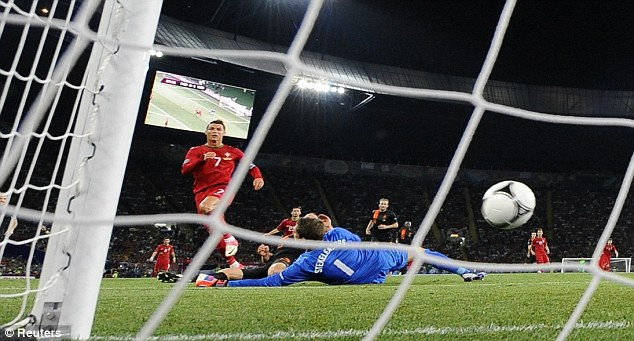 Ronaldo đã thể hiện được phẩm chất của mình. Ronaldo đã thể hiện được phẩm chất của mình.