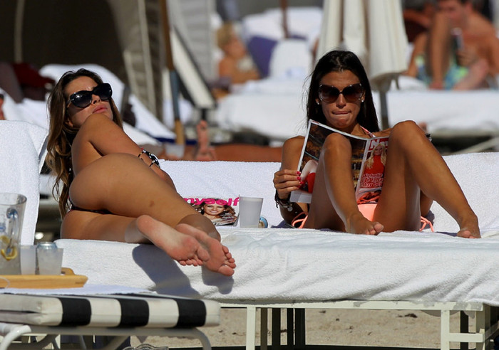 Siêu mẫu Aida Yespica, người tình của tiền vệ Mesut Oezil Siêu mẫu Aida Yespica, người tình của tiền vệ Mesut Oezil