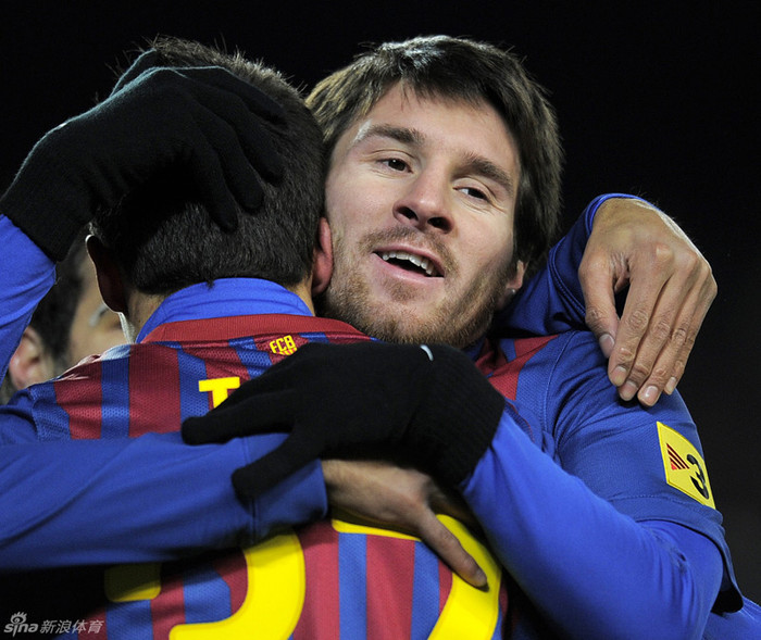 Lionel Messi lột xác thành “x-men” với râu quai nón. Lionel Messi lột xác thành “x-men” với râu quai nón.